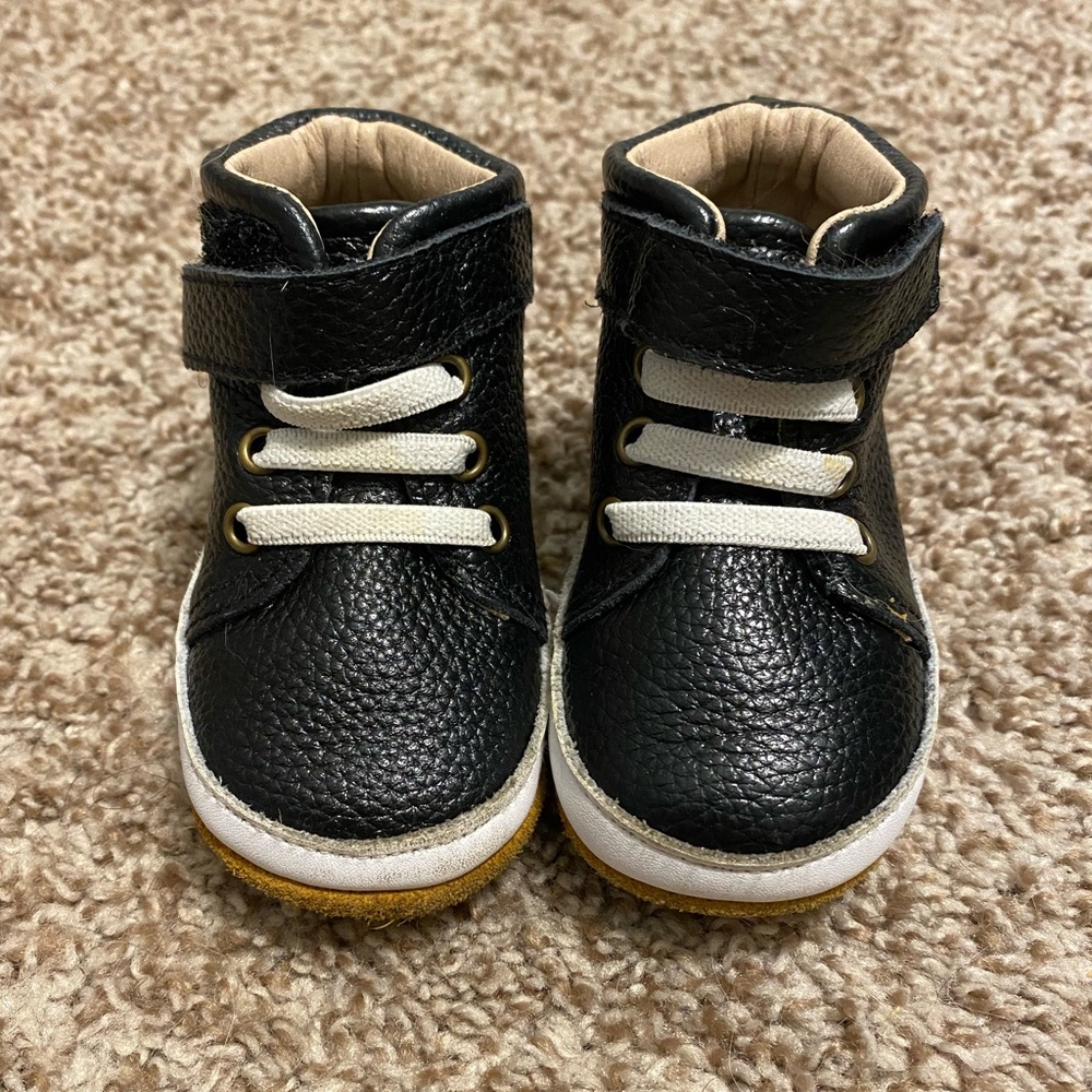 Monkey Feet Black High Tops